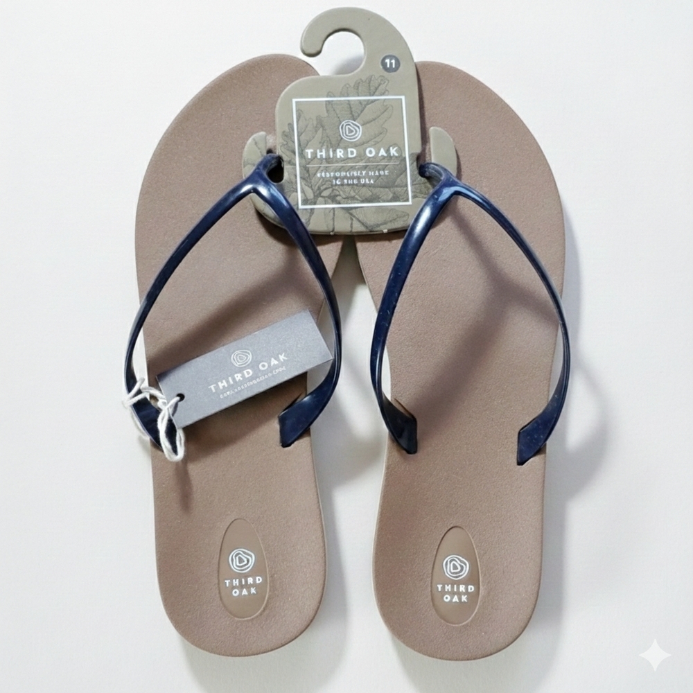 Third Oak W11/M9.5/L NEW Flip Flops Thong Unisex Sandals Navy Blue Tan USA